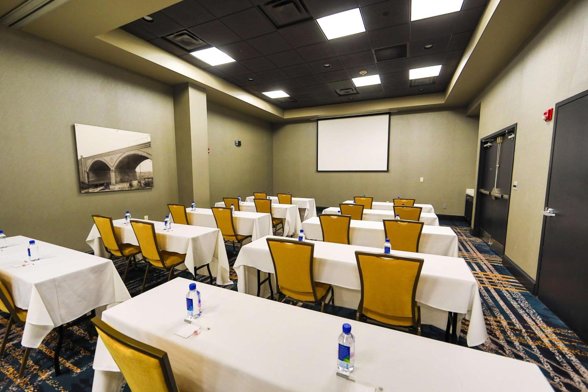 Hilton Garden Inn Savannah Historic District Ngoại thất bức ảnh